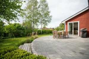 juni r b sta tiden f r stenl ggning av uteplatsen s planerar du f r sommarens grillkv llar
